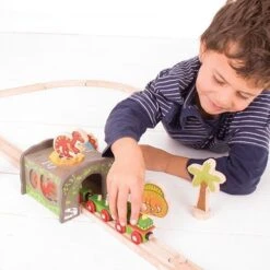 BigJigs BJT244 Tunnel T-rex Dinosaurus -Beste Speelgoed Winkel bigjigs bjt244 houten tunnel t rex dinosaurus 2