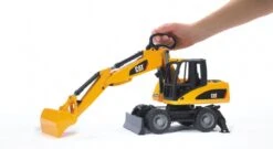 Bruder 02445 Graafmachine Caterpillar -Beste Speelgoed Winkel bruder graafmachine caterpillar 2