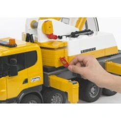 Bruder 03570 Kraanwagen Scania R-series Met Liebherr Telescoopkraan -Beste Speelgoed Winkel bruder kraanwagen scania r series met liebherr telescoopkraan met licht en geluid 1