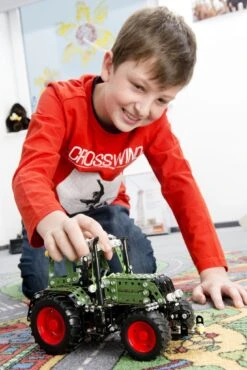 Tronico Junior Fendt 313 Vario – 1 : 24 -Beste Speelgoed Winkel fendt 313 vario tronico junior 10067 8