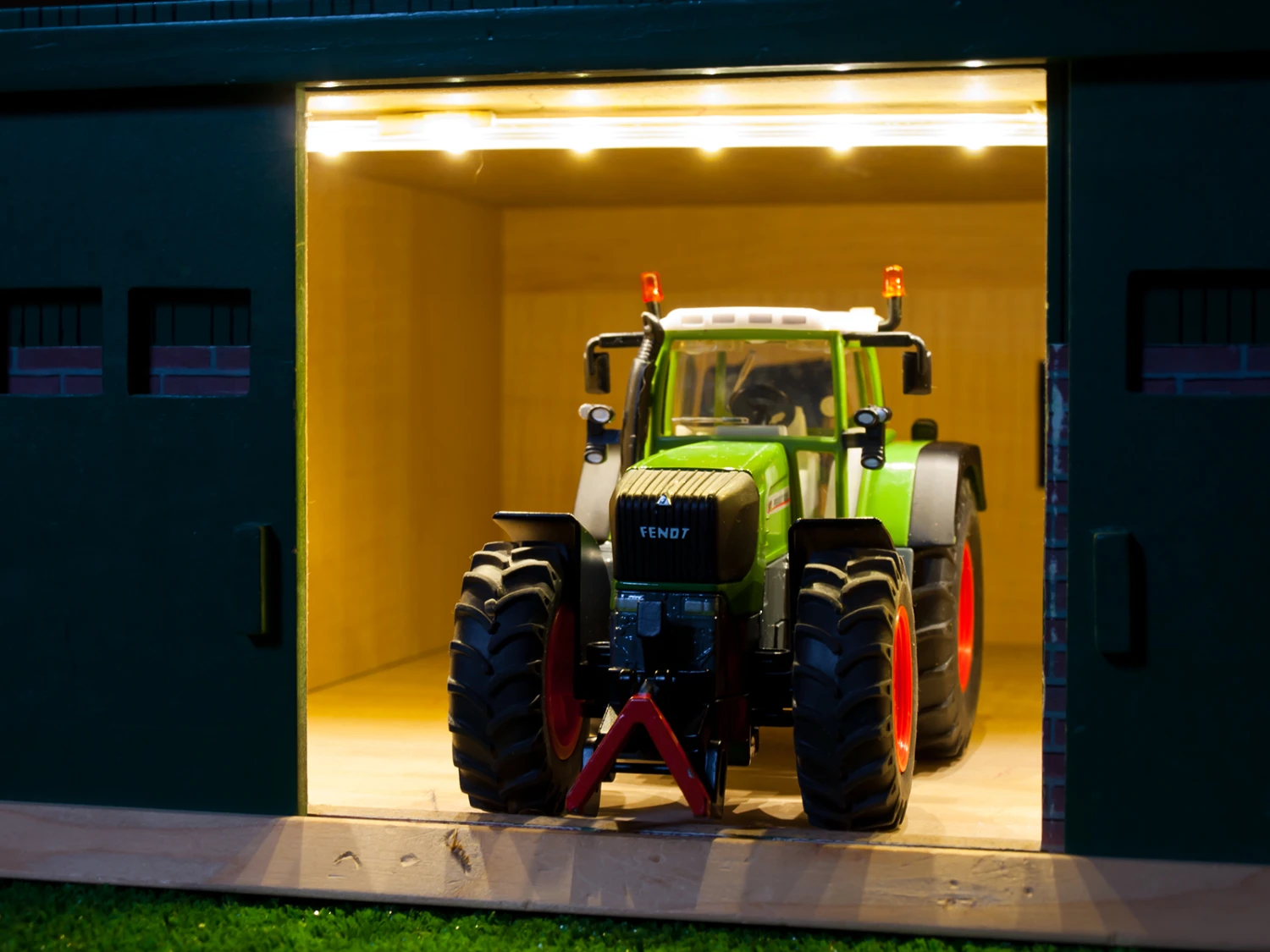 LED – Stalverlichting 1 : 32 5 LED – Stalverlichting 1 : 32 - Afbeelding 3