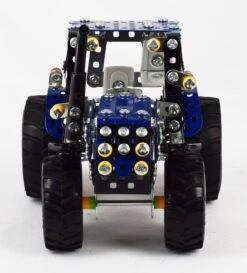 Tronico Mini New Holland T4 Met Aanhangwagen – 1 : 32 -Beste Speelgoed Winkel new holland t4 met aanhanger tronico mini 10056 2